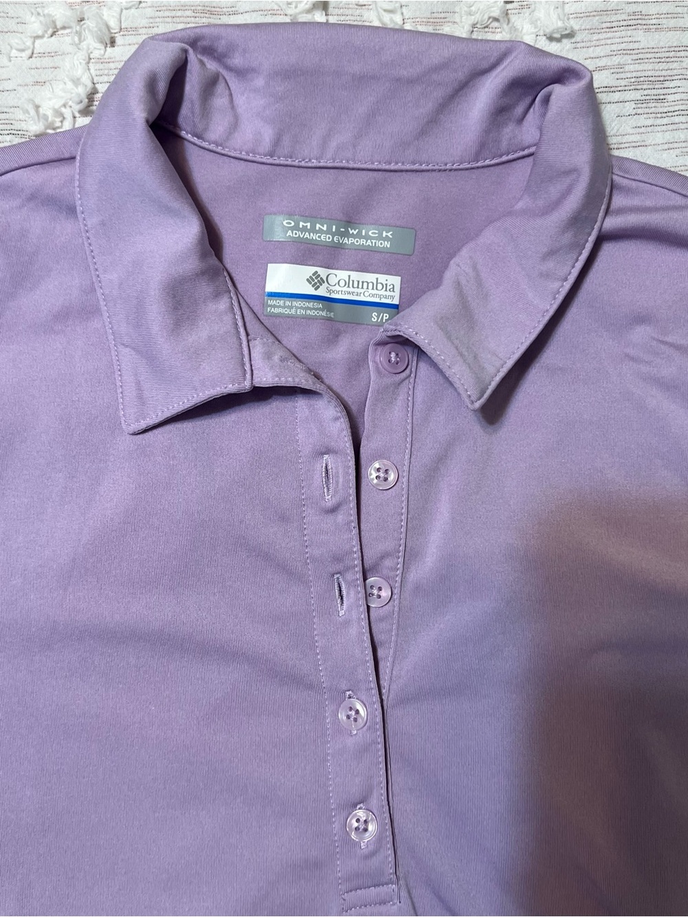 Columbia Women's Light Purple Button-Down Polo Size Small